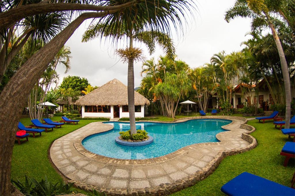 Dos Mundos Hotel 4*